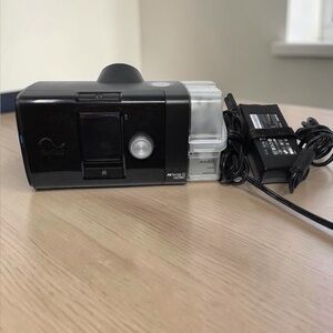 RESMED AIRSENSE 10 AUTOSET BLACK SLEEP APNEA MACHINE